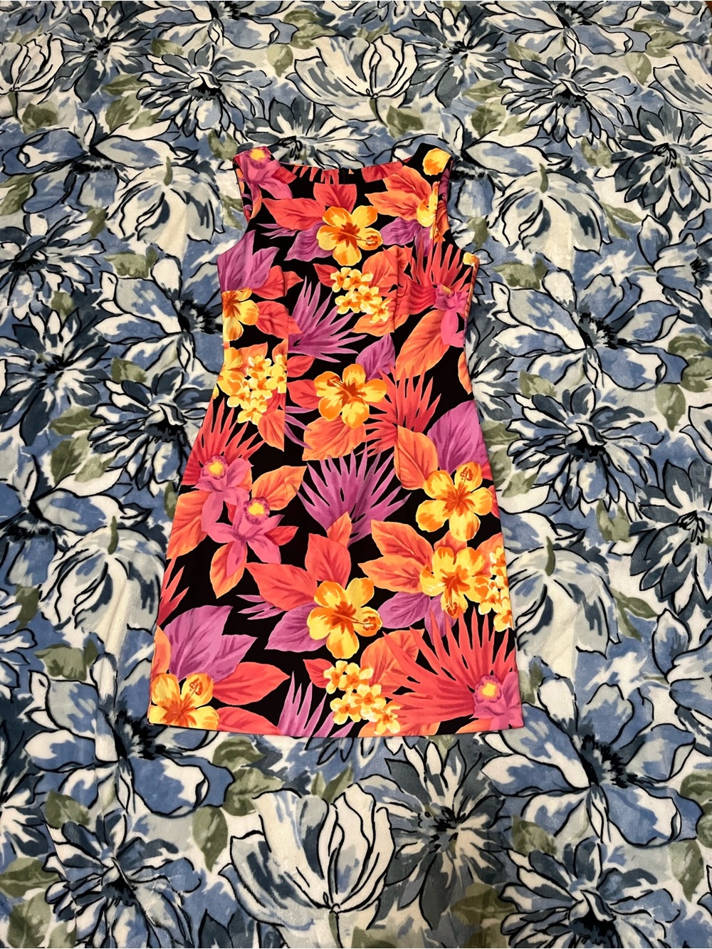 Vibrant Tropical Floral Shift Dress - Black with Pink & Orange Blooms